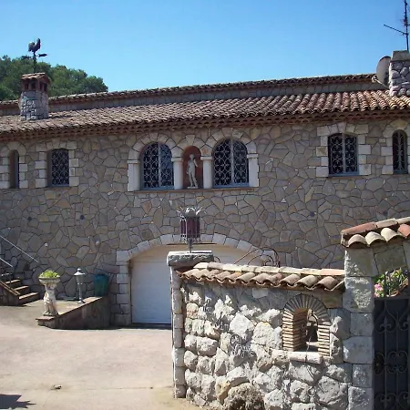 Lou San Peyre לה קאנה